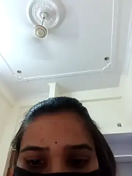Snapshot of saniya_008 chatting on 10, 4, 2026 saniya 008 online show from 10, 4, 2026