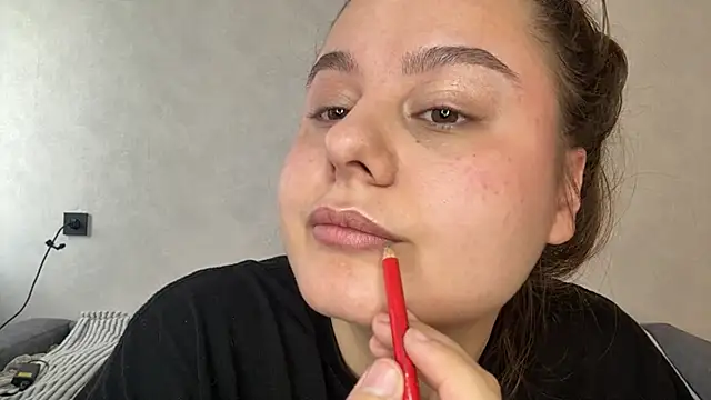 Snapshot of Ellaizatelly chatting on 30, 4, 2026 Ellaizatelly online show from 30, 4, 2026