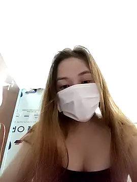 Snapshot of DawnG_x chatting on 4, 4, 2026 DawnG x online show from 4, 4, 2026