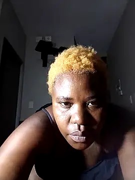 Snapshot of AicoBlackass_4 chatting on 7, 4, 2026 AicoBlackass 4 online show from 7, 4, 2026