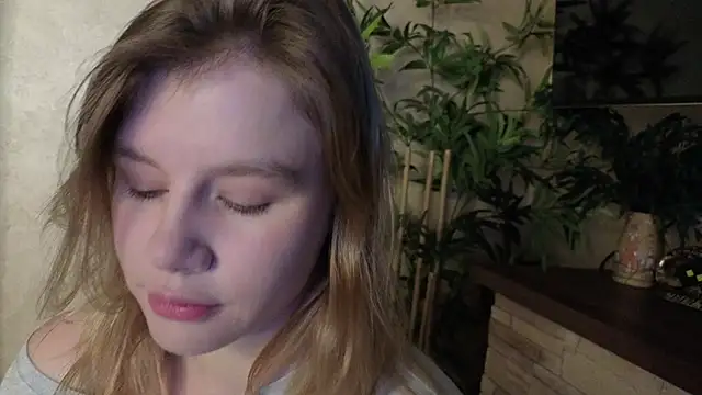 Snapshot of AureliaAngel chatting on 28, 6, 2026 AureliaAngel online show from 28, 6, 2026