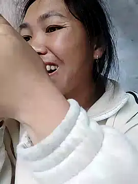 Snapshot of chekoko chatting on 3, 5, 2026 chekoko online show from 3, 5, 2026