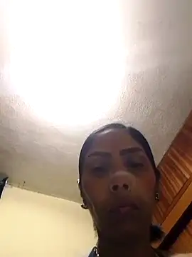 cosita rica 1 online show from 15, 3, 2026