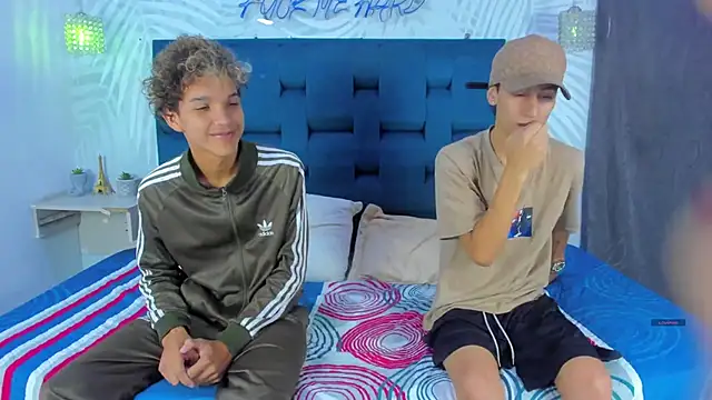 Snapshot of Only3Trio chatting on 24, 3, 2026 Only3Trio online show from 24, 3, 2026