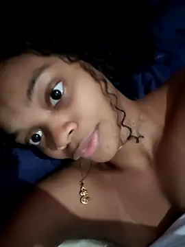 Snapshot of marialuiza2027 chatting on 2, 4, 2026 marialuiza2027 online show from 2, 4, 2026