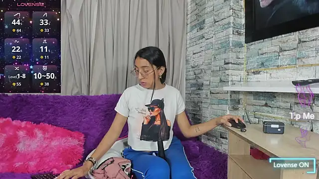 NoahAndBunny online show from 2, 6, 2026