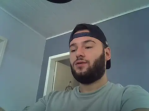 Snapshot of piazaocwb23 chatting on 27, 3, 2026 piazaocwb23 online show from 27, 3, 2026