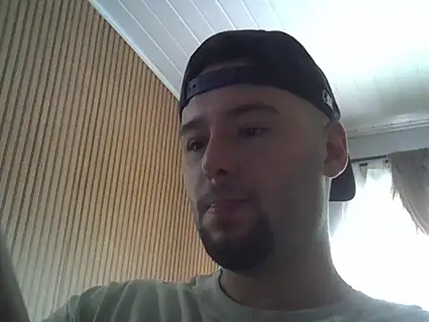 Snapshot of piazaocwb23 chatting on 2, 4, 2026 piazaocwb23 online show from 2, 4, 2026