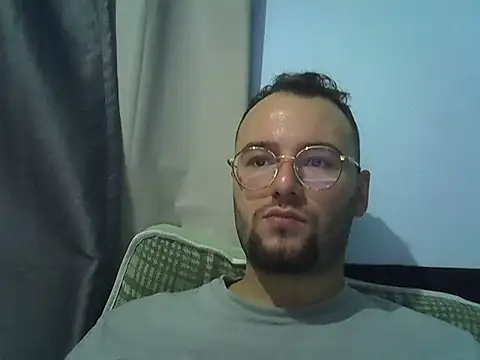 Snapshot of piazaocwb23 chatting on 4, 4, 2026 piazaocwb23 online show from 4, 4, 2026