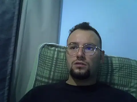 Snapshot of piazaocwb23 chatting on 5, 4, 2026 piazaocwb23 online show from 5, 4, 2026