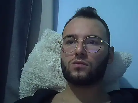 Snapshot of piazaocwb23 chatting on 28, 4, 2026 piazaocwb23 online show from 28, 4, 2026