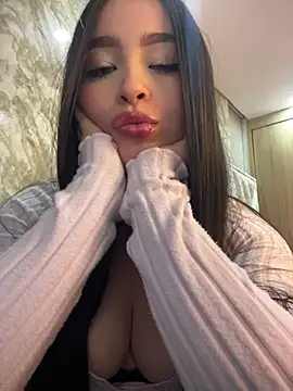 Snapshot of angel_sweet_v chatting on 5, 7, 2026 angel sweet v online show from 5, 7, 2026