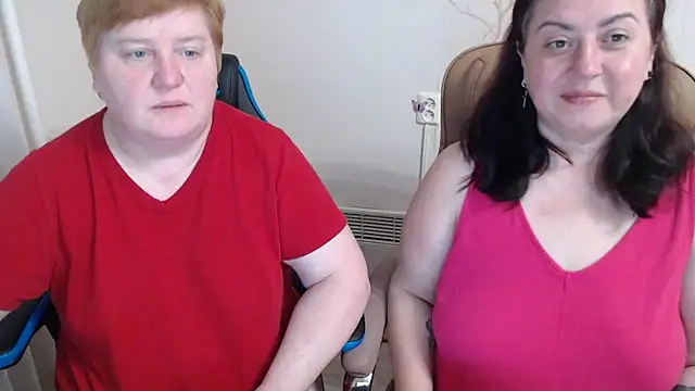 Snapshot of Lindy-Jeanie chatting on 2, 4, 2026 Lindy-Jeanie online show from 2, 4, 2026