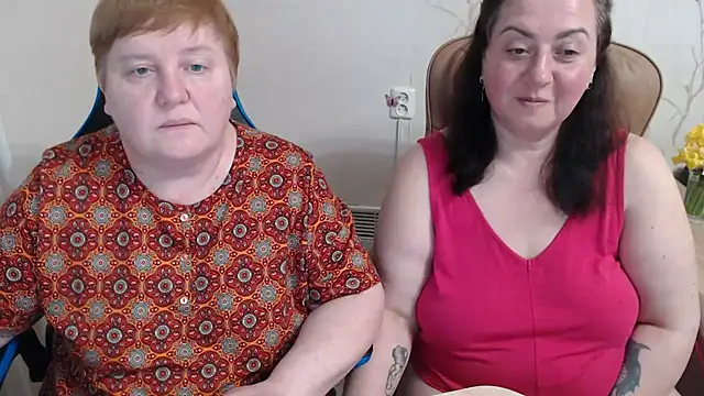 Snapshot of Lindy-Jeanie chatting on 6, 4, 2026 Lindy-Jeanie online show from 6, 4, 2026