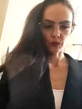 Snapshot of pimentinha02 chatting on 8, 4, 2026 pimentinha02 online show from 8, 4, 2026