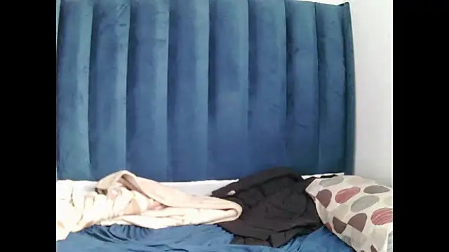 Snapshot of MelaniBbe chatting on 27, 3, 2026 MelaniBbe online show from 27, 3, 2026