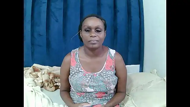 Snapshot of MelaniBbe chatting on 8, 4, 2026 MelaniBbe online show from 8, 4, 2026