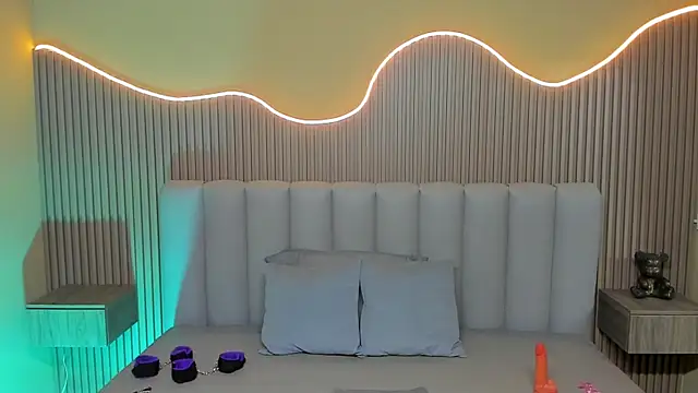 Snapshot of Amy_Estrellita chatting on 7, 4, 2026 Amy Estrellita online show from 7, 4, 2026