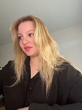 Snapshot of bettyloveu chatting on 20, 4, 2026 bettyloveu online show from 20, 4, 2026