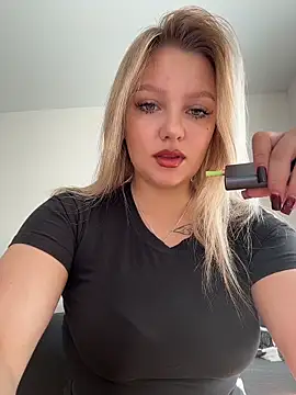 Snapshot of bettyloveu chatting on 2, 6, 2026 bettyloveu online show from 2, 6, 2026