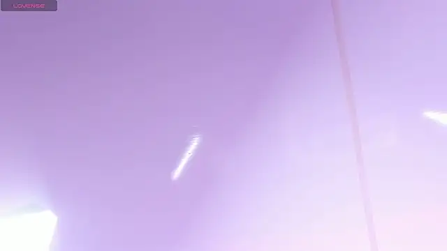 Snapshot of cuttie_blondie chatting on 25, 4, 2026 cuttie blondie online show from 25, 4, 2026