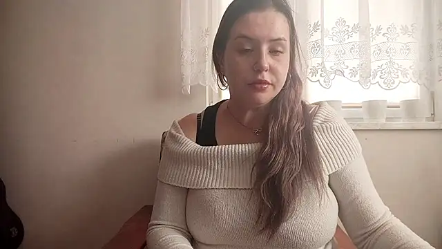 Snapshot of LolaSeduce chatting on 7, 4, 2026 LolaSeduce online show from 7, 4, 2026