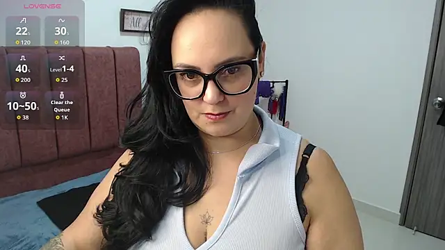 Snapshot of Veroniicabbw_ chatting on 14, 4, 2026 Veroniicabbw online show from 14, 4, 2026