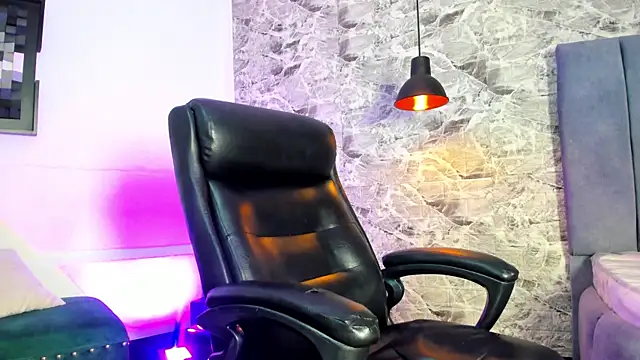 Snapshot of sofi_wiliiams2 chatting on 2, 4, 2026 sofi wiliiams2 online show from 2, 4, 2026