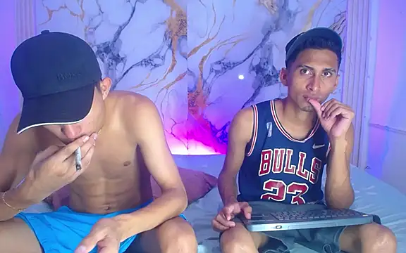 Snapshot of Boys_xxx_ chatting on 3, 4, 2026 Boys xxx online show from 3, 4, 2026