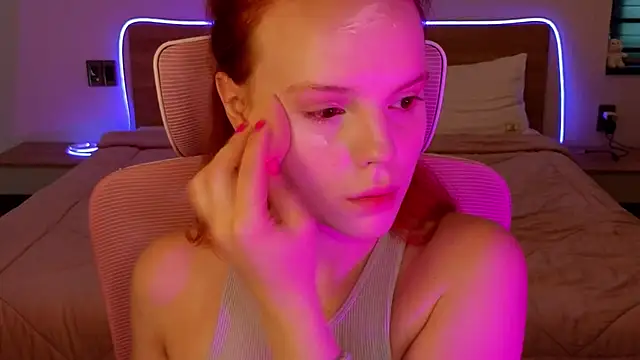 Snapshot of mollybossy chatting on 21, 3, 2026 mollybossy online show from 21, 3, 2026