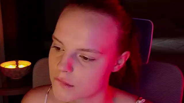 Snapshot of mollybossy chatting on 29, 4, 2026 mollybossy online show from 29, 4, 2026