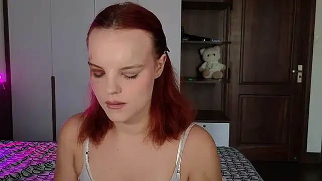 Snapshot of mollybossy chatting on 26, 6, 2026 mollybossy online show from 26, 6, 2026