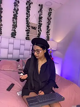 Snapshot of Gretel_Streit chatting on 13, 4, 2026 Gretel Streit online show from 13, 4, 2026