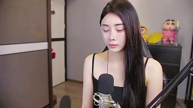 Snapshot of XiaoYuBao- chatting on 18, 5, 2026 XiaoYuBao- online show from 18, 5, 2026