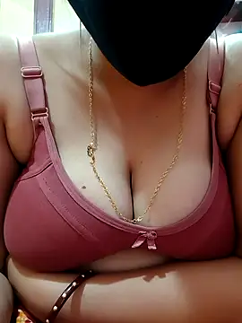 tulidas96778 online show from 5, 4, 2026