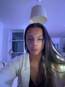 Snapshot of SweetLillySugar chatting on 17, 3, 2026 SweetLillySugar online show from 17, 3, 2026