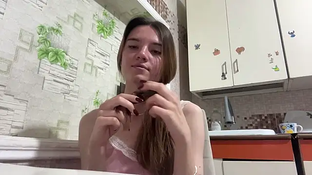 Snapshot of Lili_Kilian chatting on 20, 4, 2026 Lili Kilian online show from 20, 4, 2026