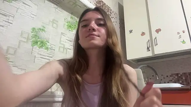 Snapshot of Lili_Kilian chatting on 23, 4, 2026 Lili Kilian online show from 23, 4, 2026