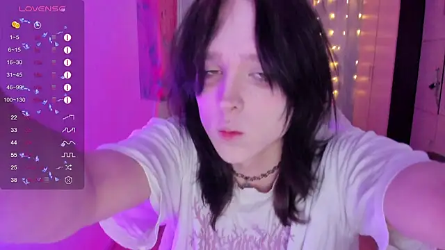 Snapshot of Simochka_w chatting on 20, 3, 2026 Simochka w online show from 20, 3, 2026