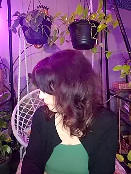 PurpleBunnyxo online show from 10, 5, 2026