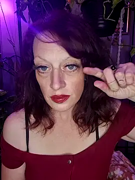 PurpleBunnyxo online show from 7, 6, 2026