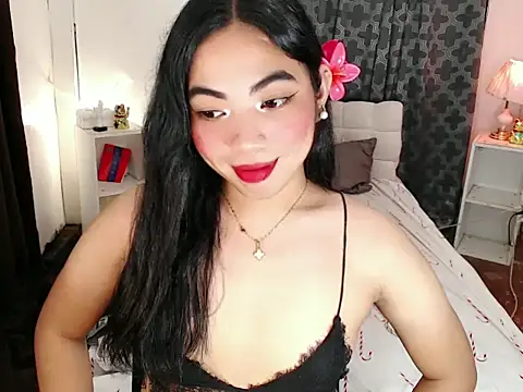 Snapshot of xLinda_Walkerx chatting on 8, 4, 2026 xLinda Walkerx online show from 8, 4, 2026
