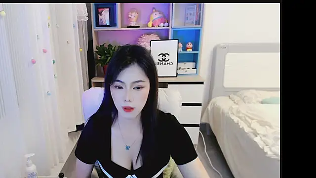 Snapshot of coke-123 chatting on 16, 4, 2026 coke-123 online show from 16, 4, 2026