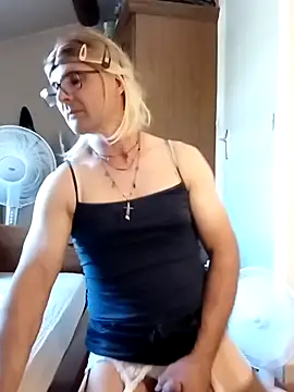 stephie83 online show from 30, 7, 2026