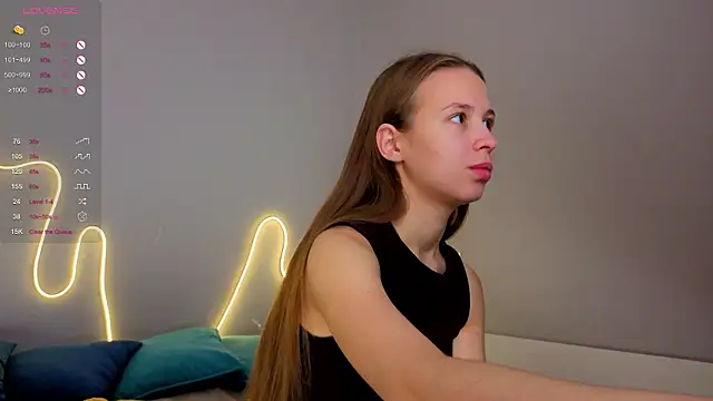 Snapshot of Emma_dream_ chatting on 5, 8, 2026 Emma dream online show from 5, 8, 2026
