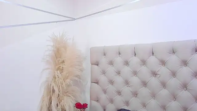 Snapshot of JeanneWilliams chatting on 21, 4, 2026 JeanneWilliams online show from 21, 4, 2026