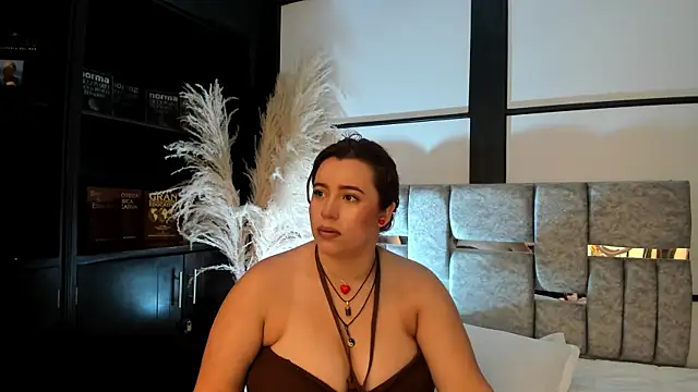 Snapshot of JeanneWilliams chatting on 24, 4, 2026 JeanneWilliams online show from 24, 4, 2026