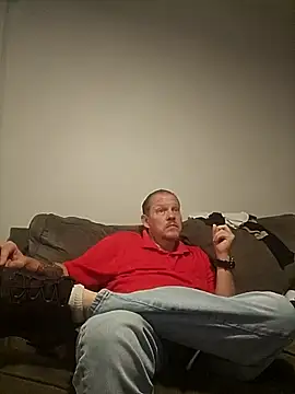 Snapshot of yourMasterisBored chatting on 19, 3, 2026 yourMasterisBored online show from 19, 3, 2026