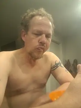 Snapshot of yourMasterisBored chatting on 20, 3, 2026 yourMasterisBored online show from 20, 3, 2026