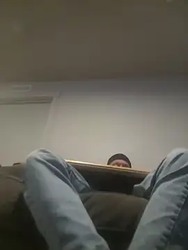 Snapshot of yourMasterisBored chatting on 22, 3, 2026 yourMasterisBored online show from 22, 3, 2026